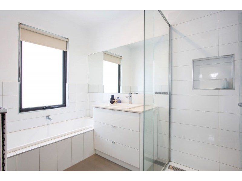 3/25 Leura Street, Doncaster East VIC 3109