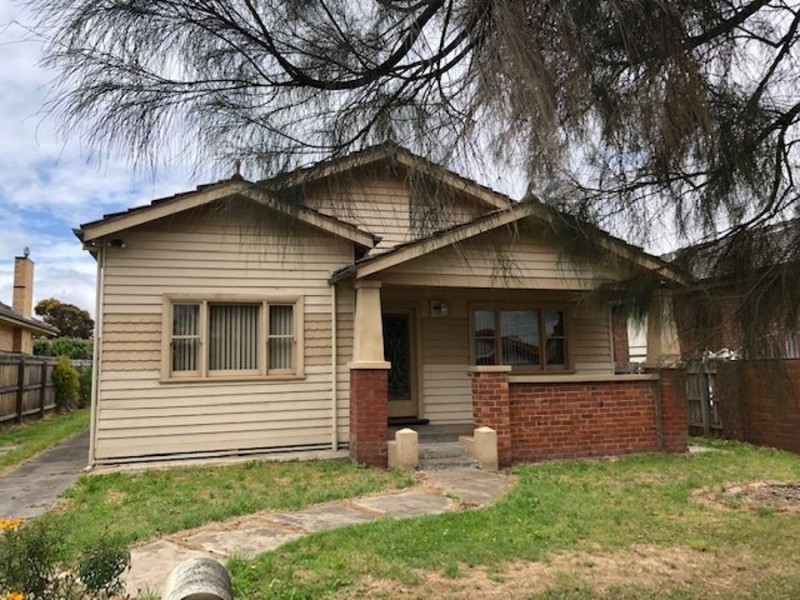 15a Darlington Grove, Coburg VIC 3058