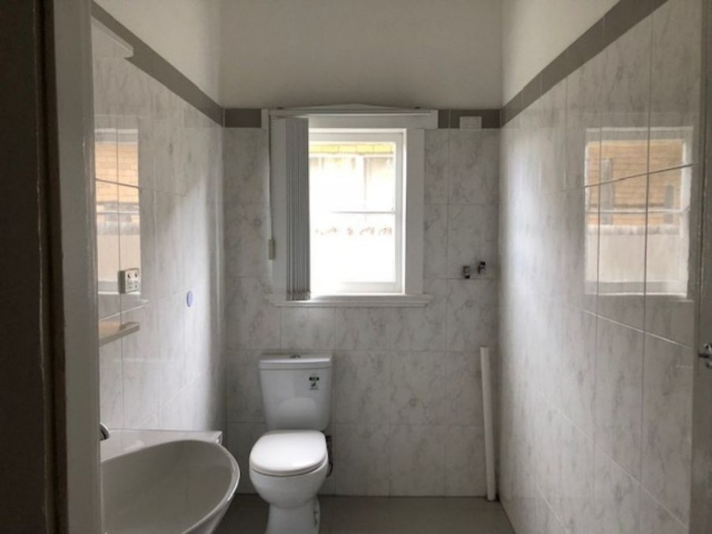 15a Darlington Grove, Coburg VIC 3058