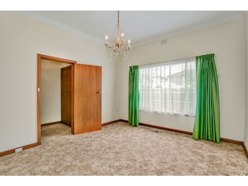 36 Hopetoun Avenue, Brunswick West VIC 3055