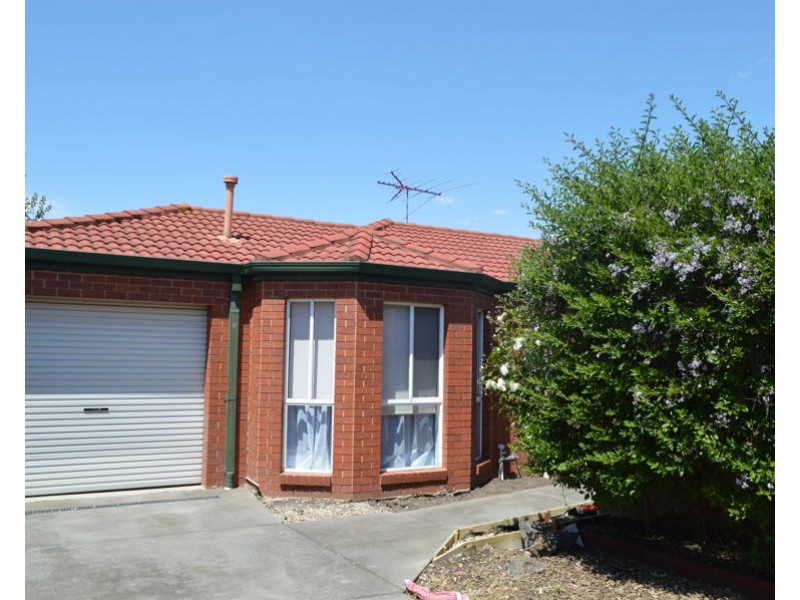 3/67 Rhodes Parade, Oak Park VIC 3046