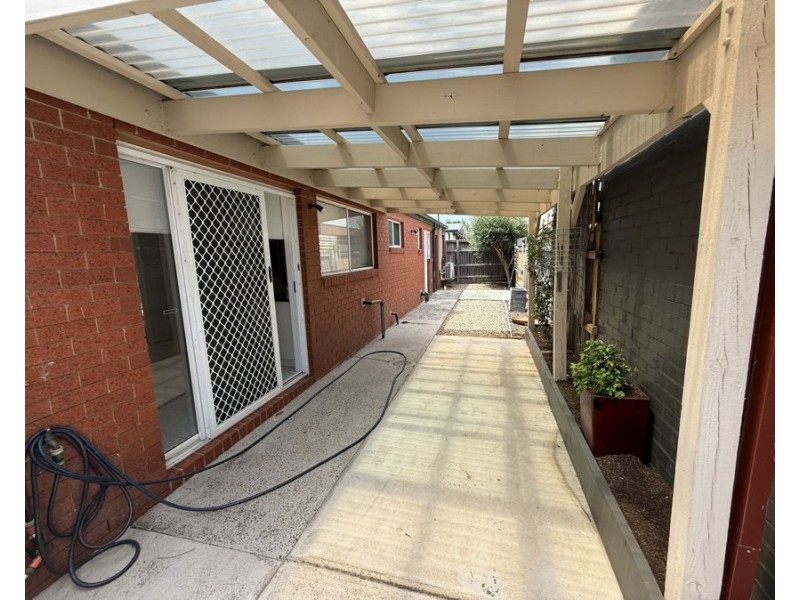 3/67 Rhodes Parade, Oak Park VIC 3046