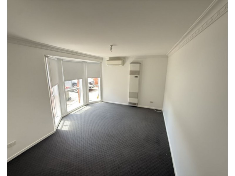 3/67 Rhodes Parade, Oak Park VIC 3046