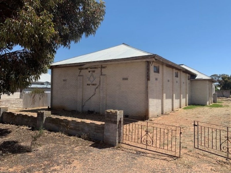 11 Carr Street, Woomelang VIC 3485