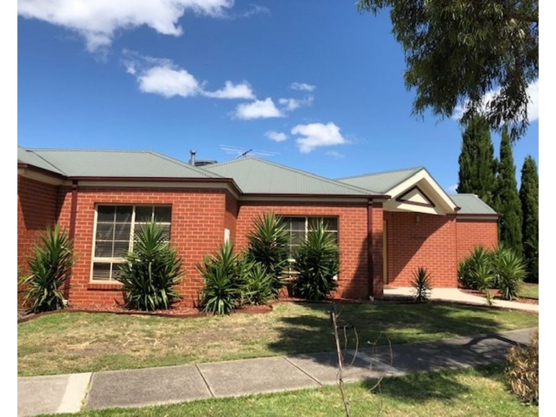99 Marigold Crescent, Gowanbrae VIC 3043
