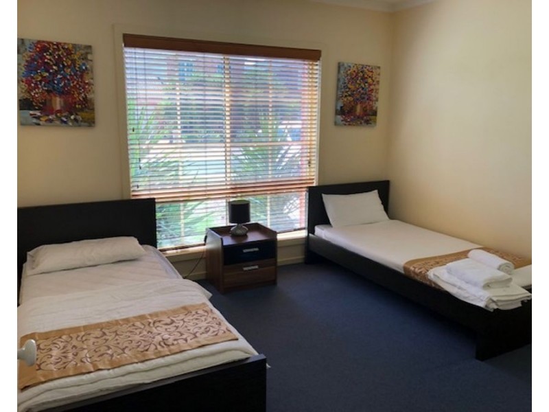 99 Marigold Crescent, Gowanbrae VIC 3043