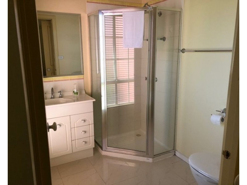 99 Marigold Crescent, Gowanbrae VIC 3043