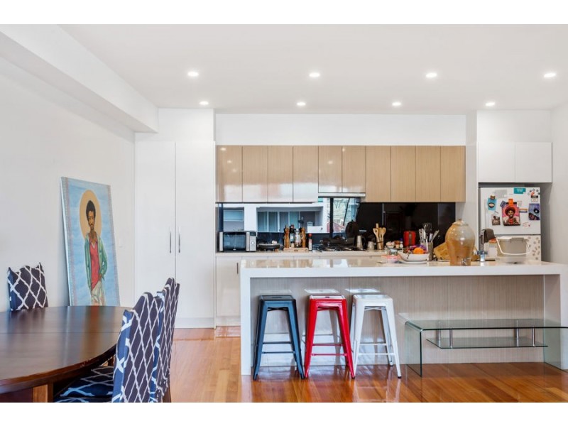 6/11 Nicholson Street, Coburg VIC 3058