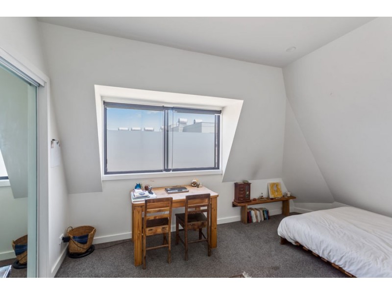 6/11 Nicholson Street, Coburg VIC 3058