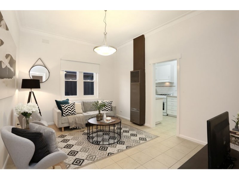 29 Darlington Grove, Coburg VIC 3058