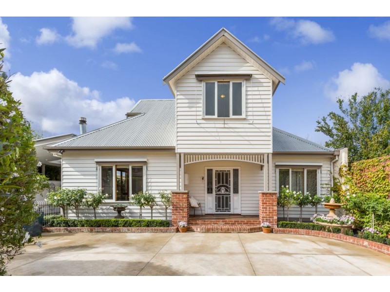 12a Kinross Street, Pascoe Vale VIC 3044