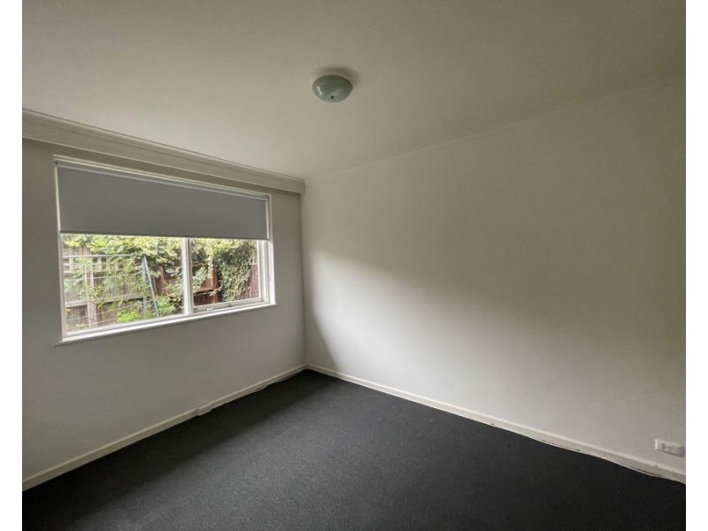 2/9 Murray Street, Brunswick West VIC 3055