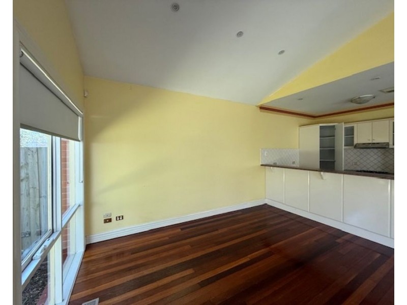7 Hennessy Street, Brunswick VIC 3056