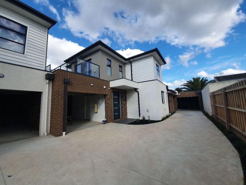 2 & 3/59 Munro Street, Coburg VIC 3058