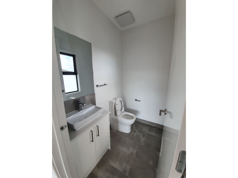 2 & 3/59 Munro Street, Coburg VIC 3058