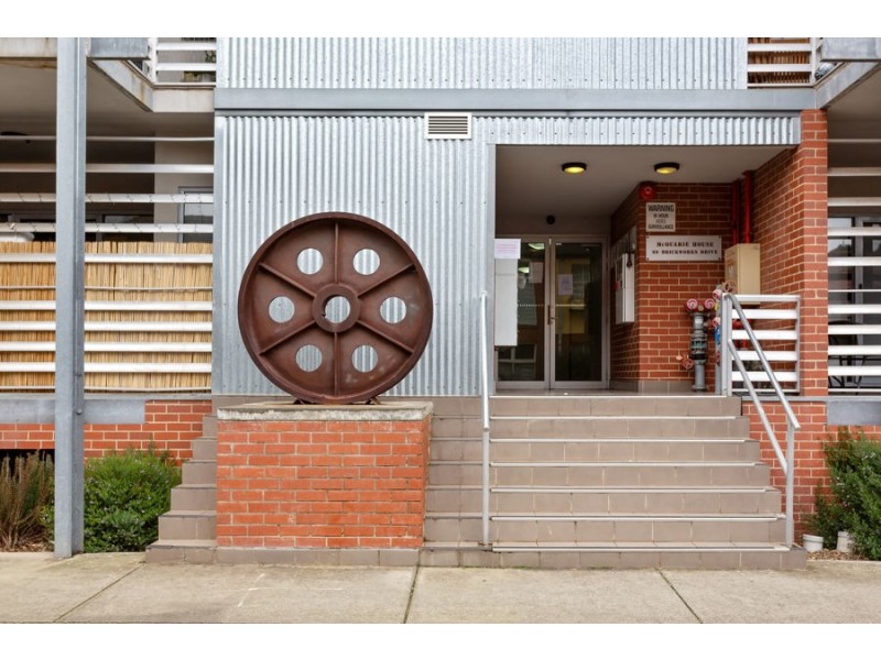 5/99 Brickworks Drive, Brunswick VIC 3056