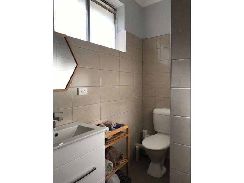 5/10 Cook Street, Brunswick VIC 3056