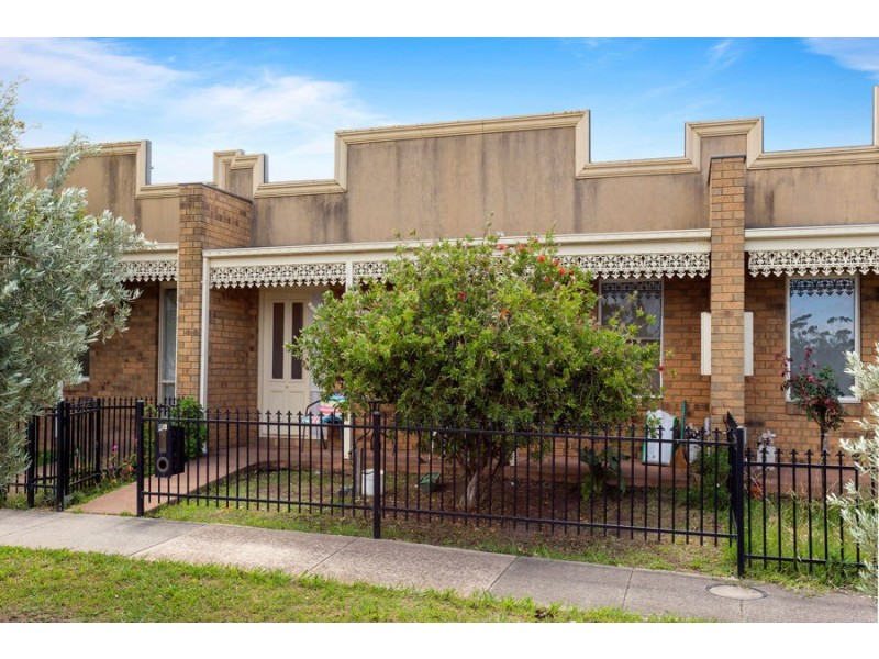 27 Grenville Terrace, Roxburgh Park VIC 3064