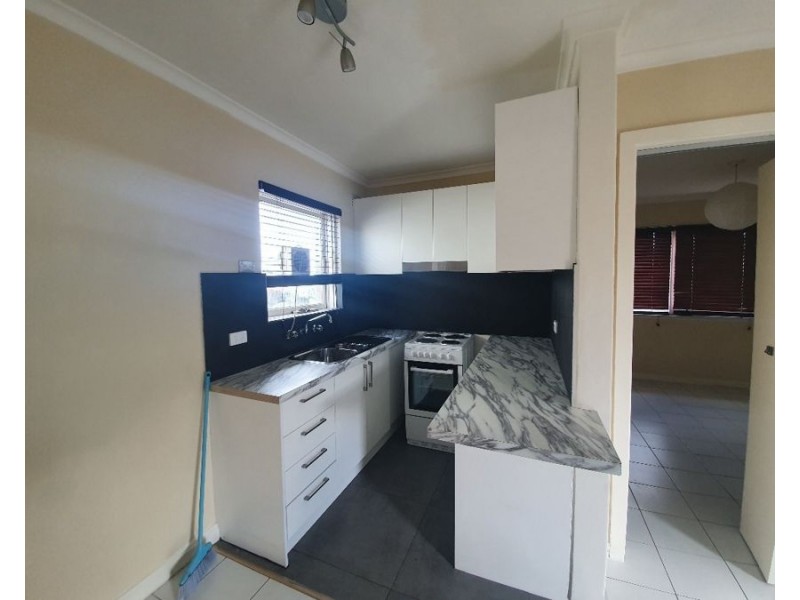 4/32 Pearson Street, Brunswick West VIC 3055