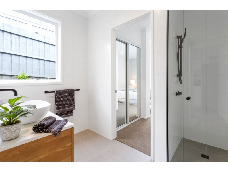 4A The Boulevarde, Doncaster VIC 3108