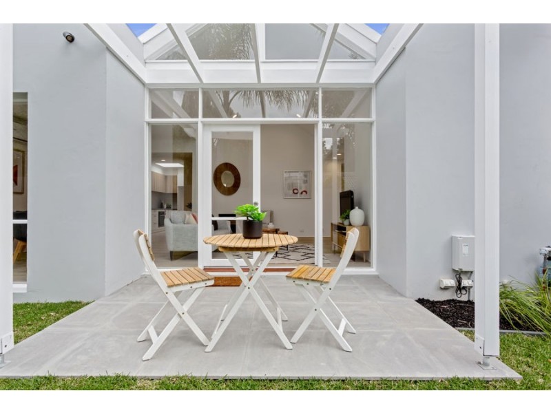 4A The Boulevarde, Doncaster VIC 3108