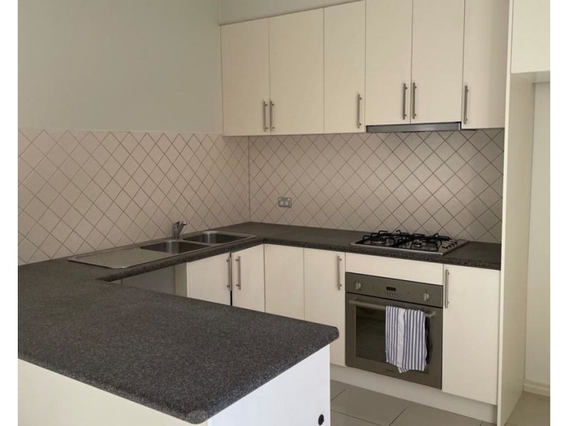 2/254 Melrose Drive, Tullamarine VIC 3043