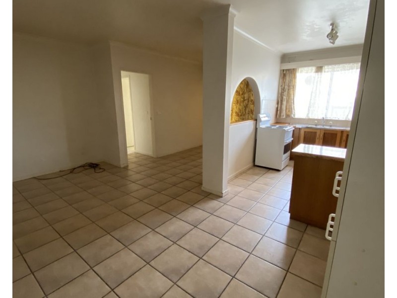 4/15-17 DeCarle Street, Coburg VIC 3058