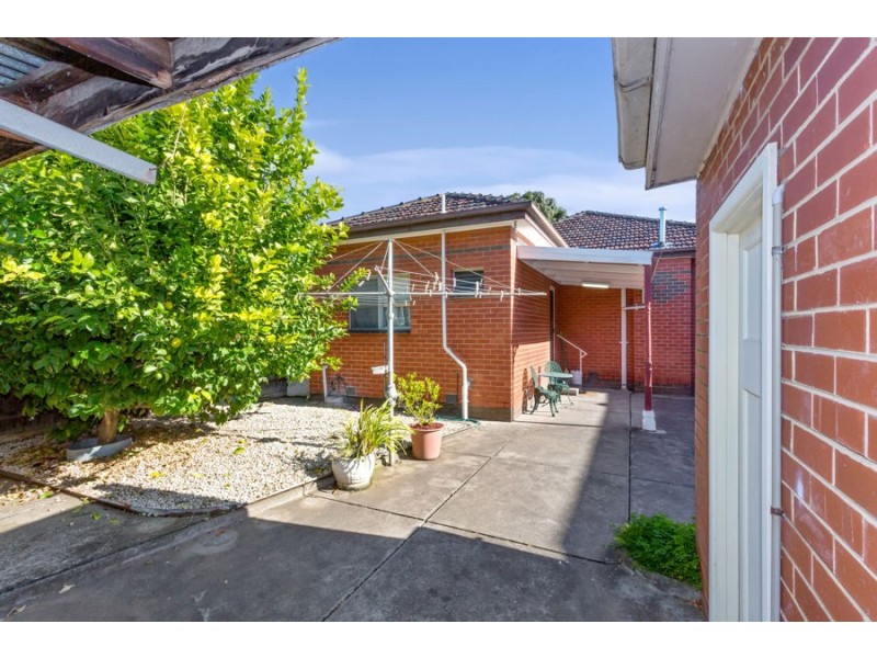 8 Hamilton Street, Brunswick West VIC 3055