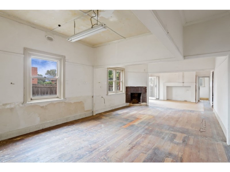 87A Melville Road, Brunswick West VIC 3055