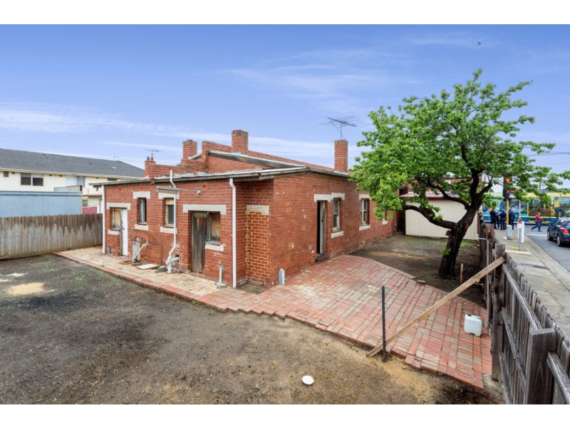 87A Melville Road, Brunswick West VIC 3055