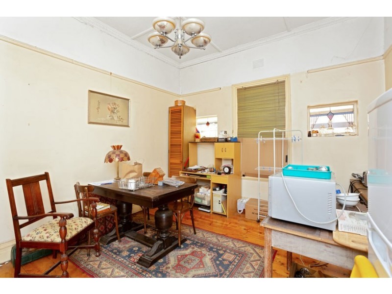 32 Barrow Street, Brunswick VIC 3056