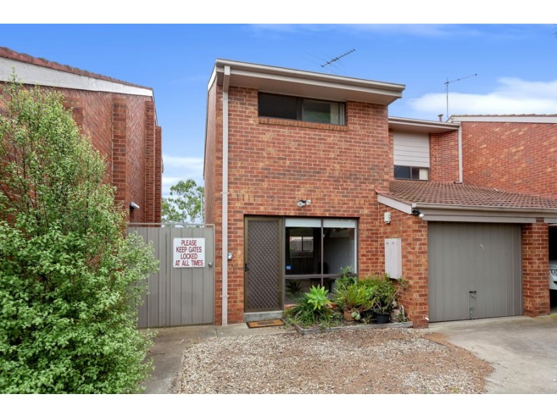 8/366 Melrose Drive, Tullamarine VIC 3043