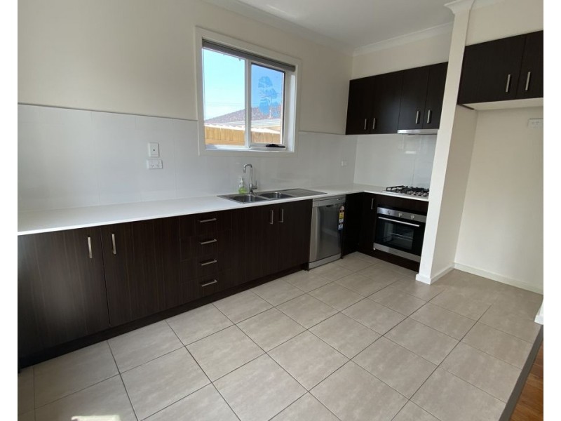 6/12 Essex Street, Pascoe Vale VIC 3044