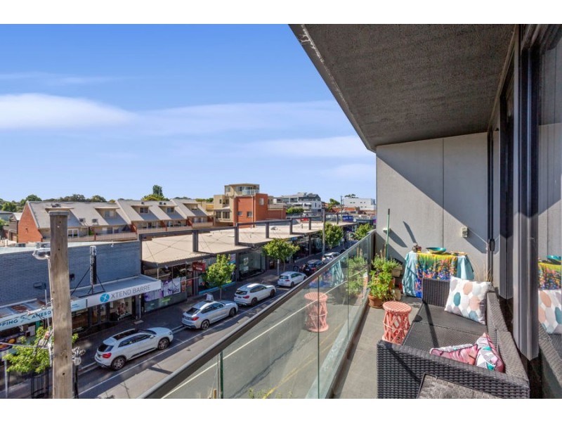 204/427 Hampton Street, Hampton VIC 3188