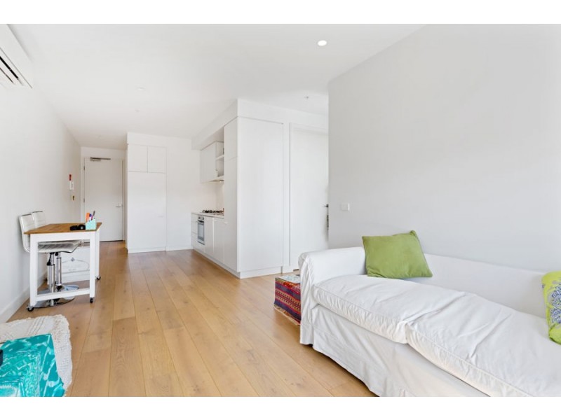 204/427 Hampton Street, Hampton VIC 3188