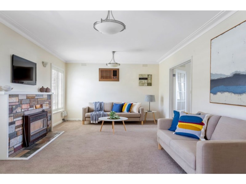 56 Hilbert Road, Airport West VIC 3042