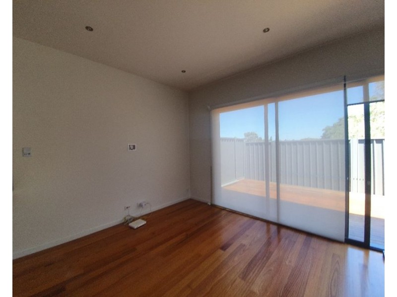 4/1 Manica Street, Brunswick West VIC 3055