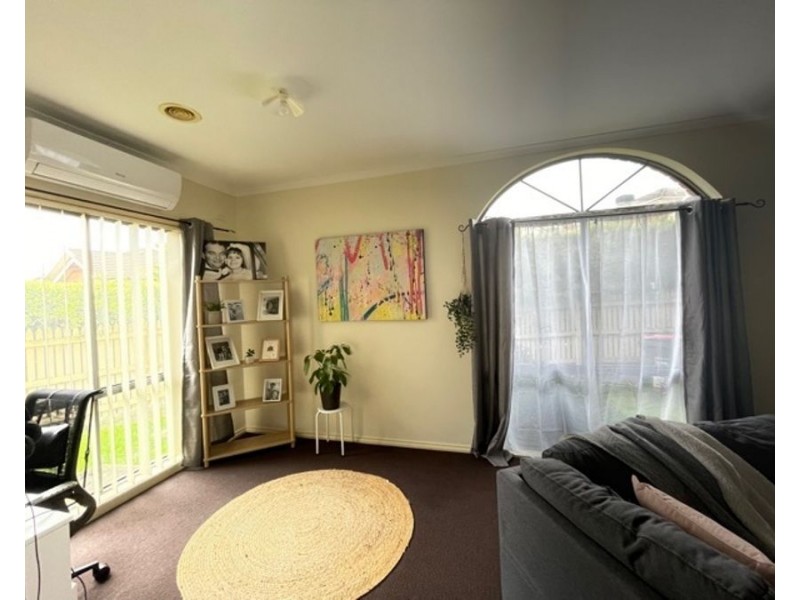 10 The Crest, Attwood VIC 3049