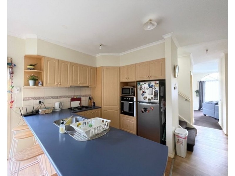 10 The Crest, Attwood VIC 3049