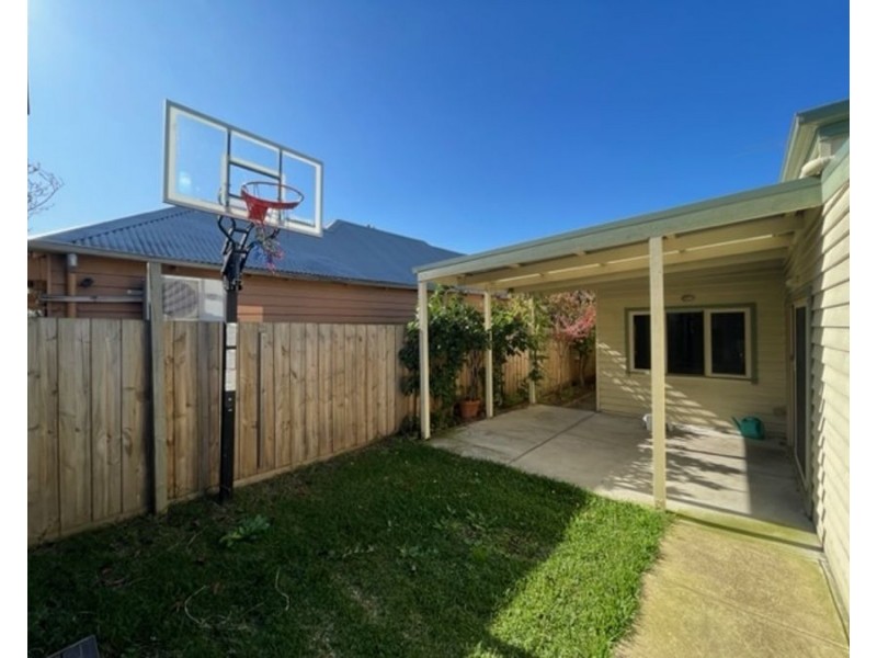 6 Frank Street, Coburg VIC 3058