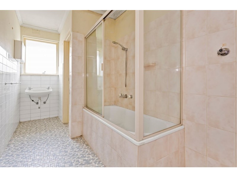 6/48 Passfield Street, Brunswick West VIC 3055