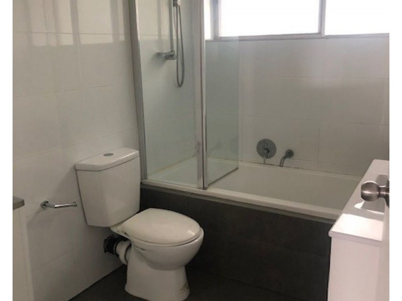 35/174 Victoria Street, Brunswick VIC 3056