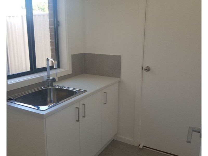 3/8 Corrigan Street, Glenroy VIC 3046