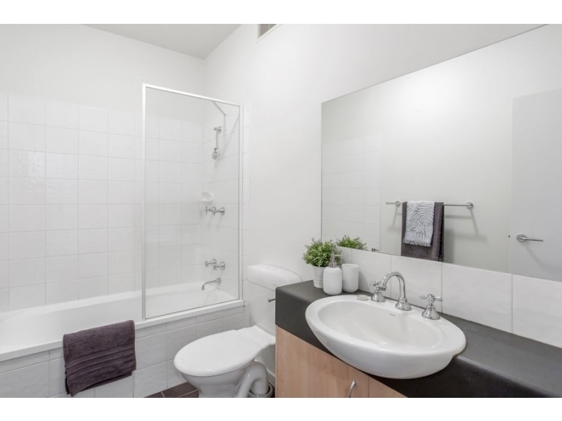 1/127 Victoria Street, Brunswick East VIC 3057