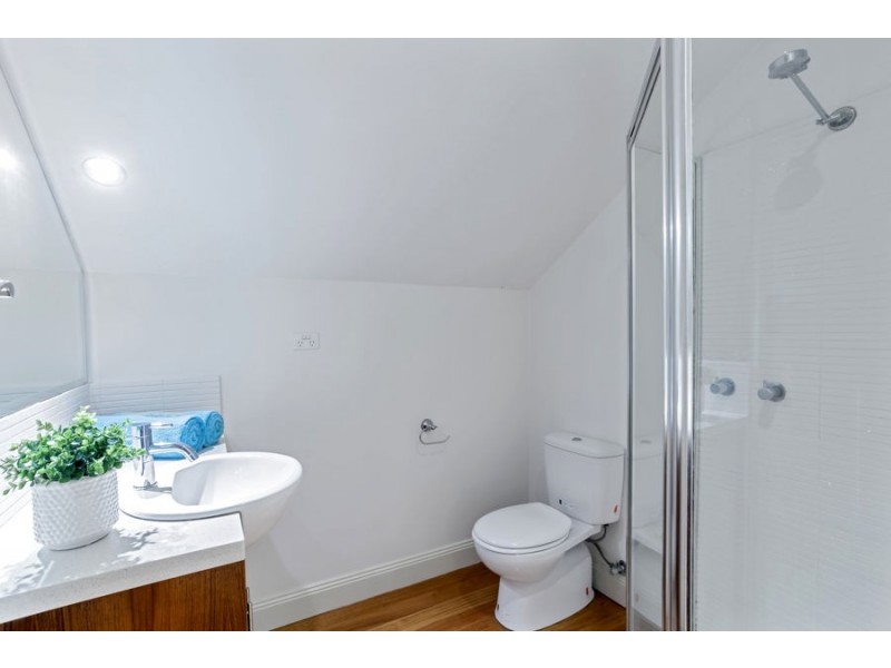 19 Garnet Street, Brunswick VIC 3056