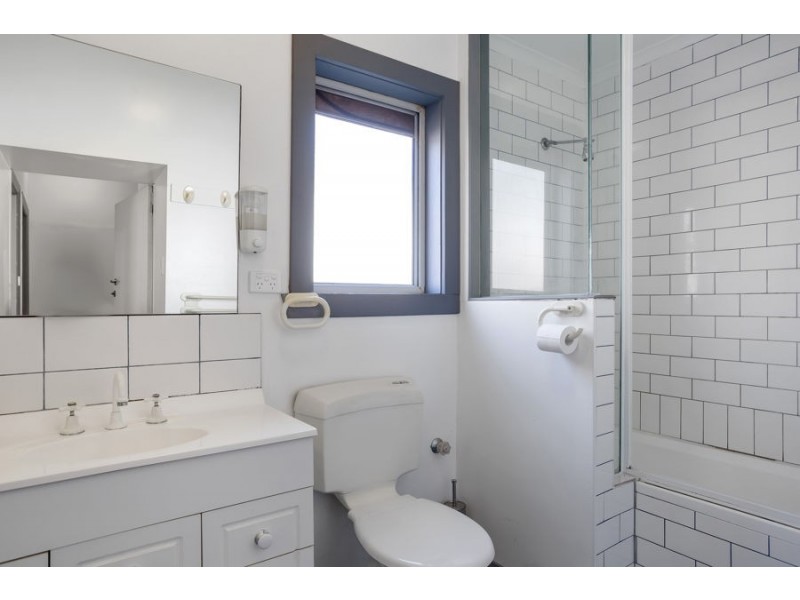 20 Zenith Street, Pascoe Vale VIC 3044