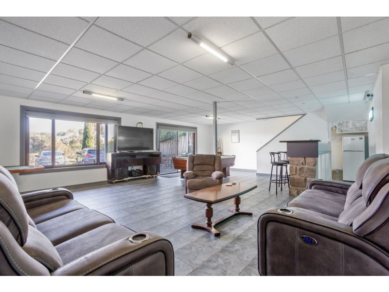 20 Zenith Street, Pascoe Vale VIC 3044