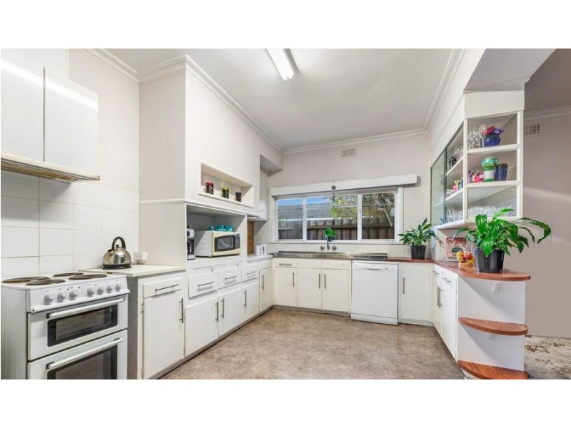 257 Napier Street, Strathmore VIC 3041