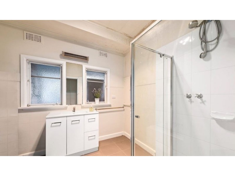 257 Napier Street, Strathmore VIC 3041