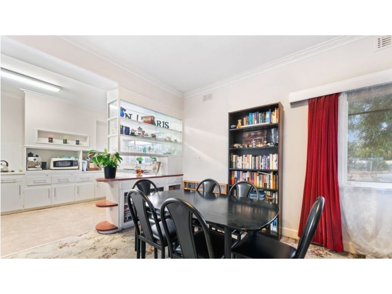 257 Napier Street, Strathmore VIC 3041
